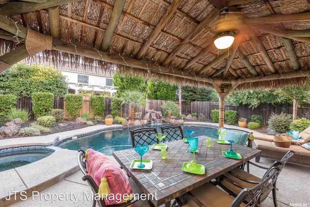 116 Cloud Touch Ct - Photo 3 of 50