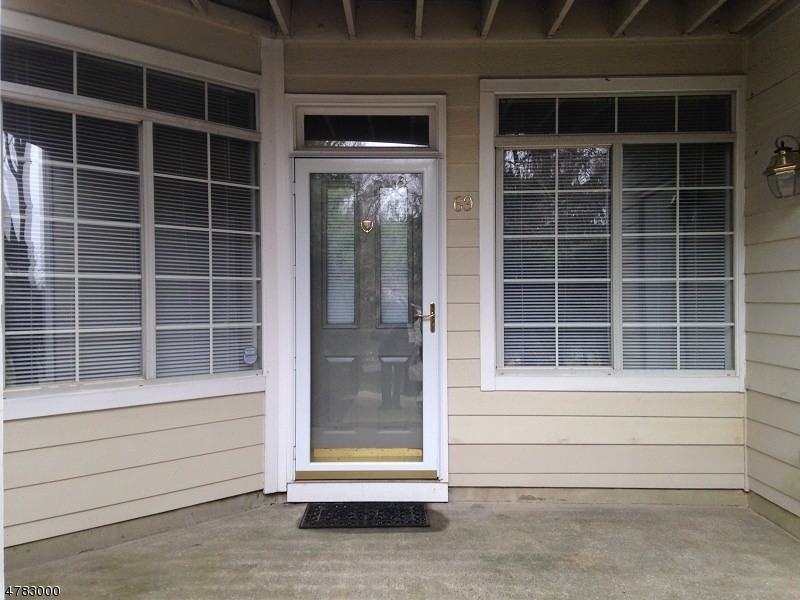 69 Wescott Rd - Photo 2 of 9