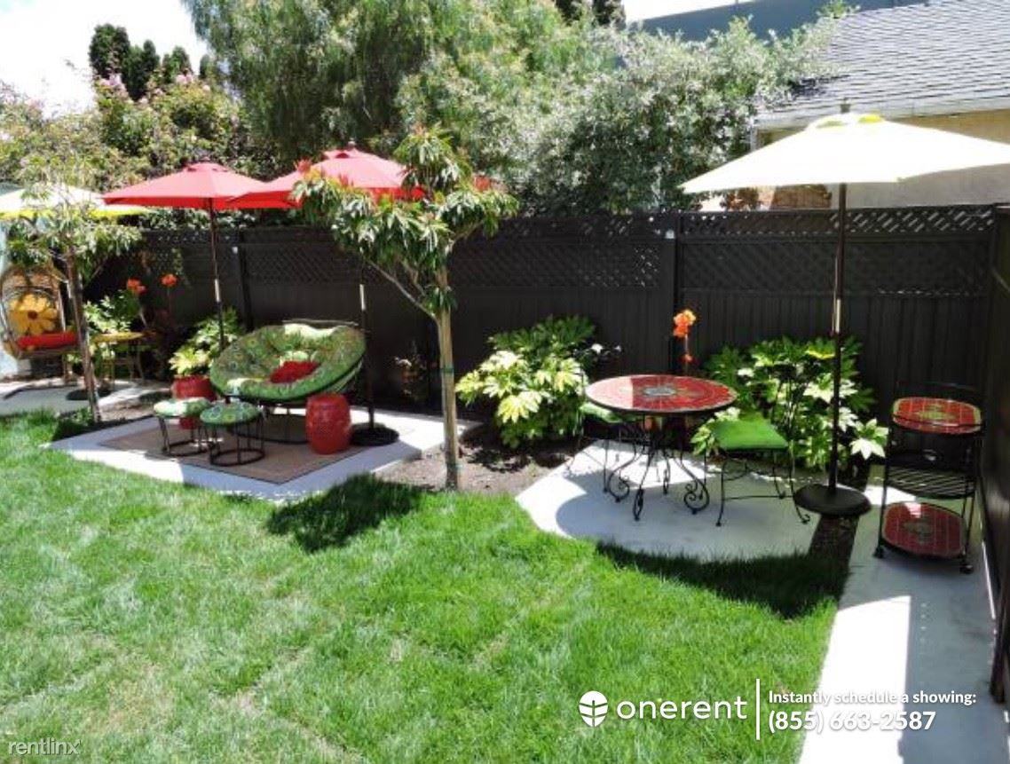 1411 Kains Ave - Photo 2 of 17