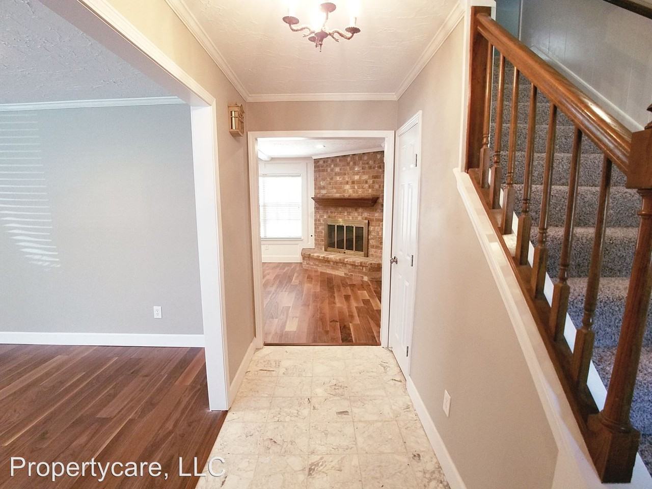 11638 Idlebrook Dr - Photo 2 of 34