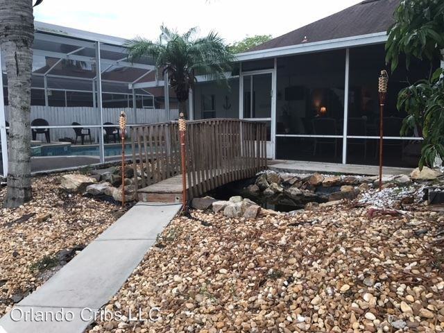 2329 Albion Ave - Photo 2 of 9