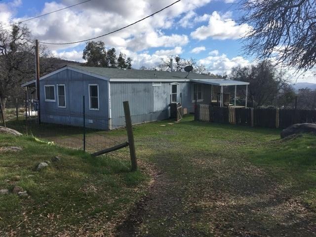 47119 Creekside Rd - Photo 3 of 12