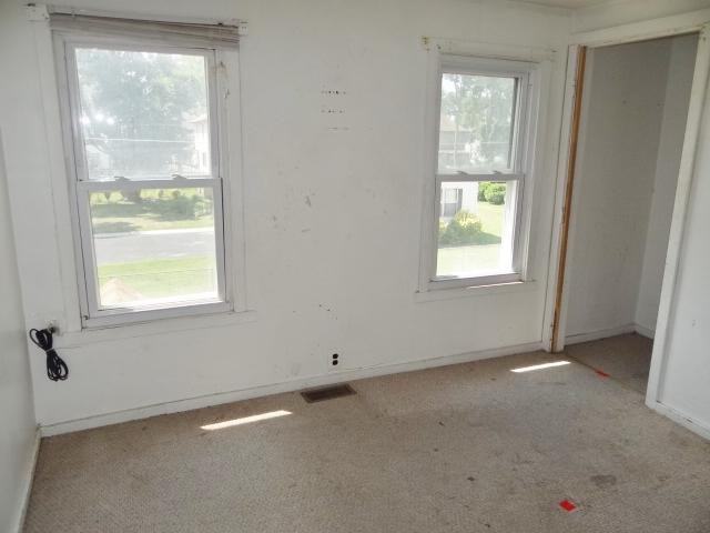 201 W Washington St - Photo 3 of 20