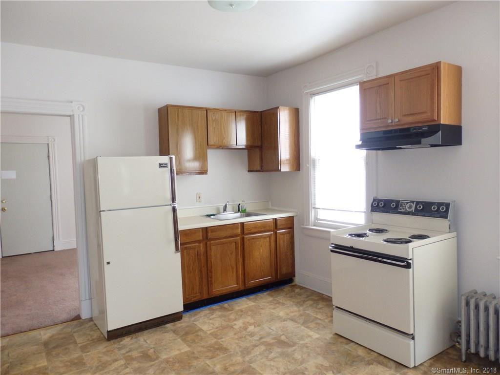 48 Annawan St - Photo 2 of 13