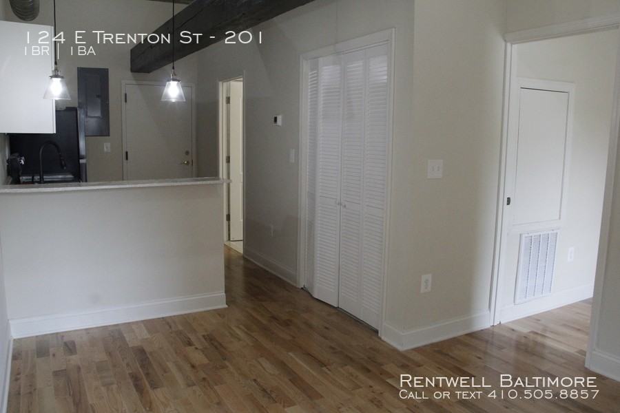 124 E Trenton St #201
