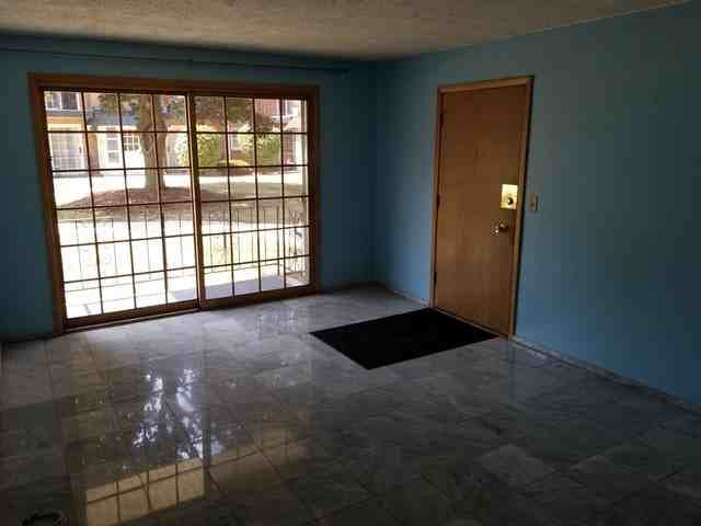 6851 N Northwest Hwy #1 - Photo 2 of 8