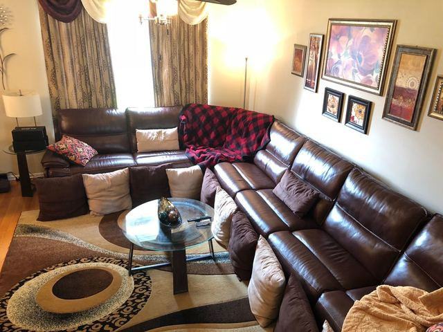 1655 Windward Ave - Photo 2 of 19