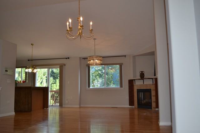 2907 Saganashkee Ln - Photo 3 of 11