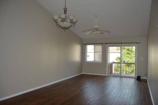 3025 Saganashkee Ln - Photo 3 of 19