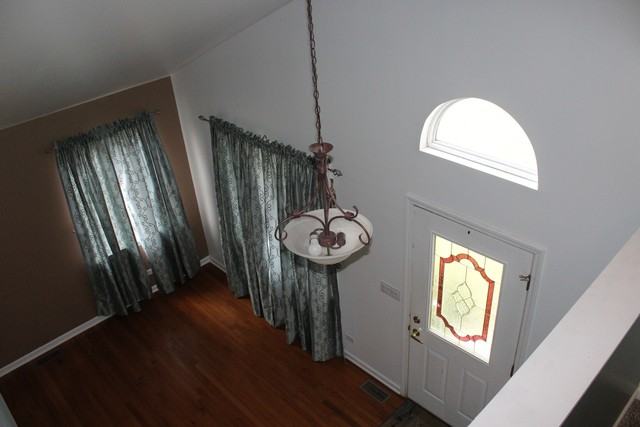 611 Lake Breeze Ct - Photo 3 of 24