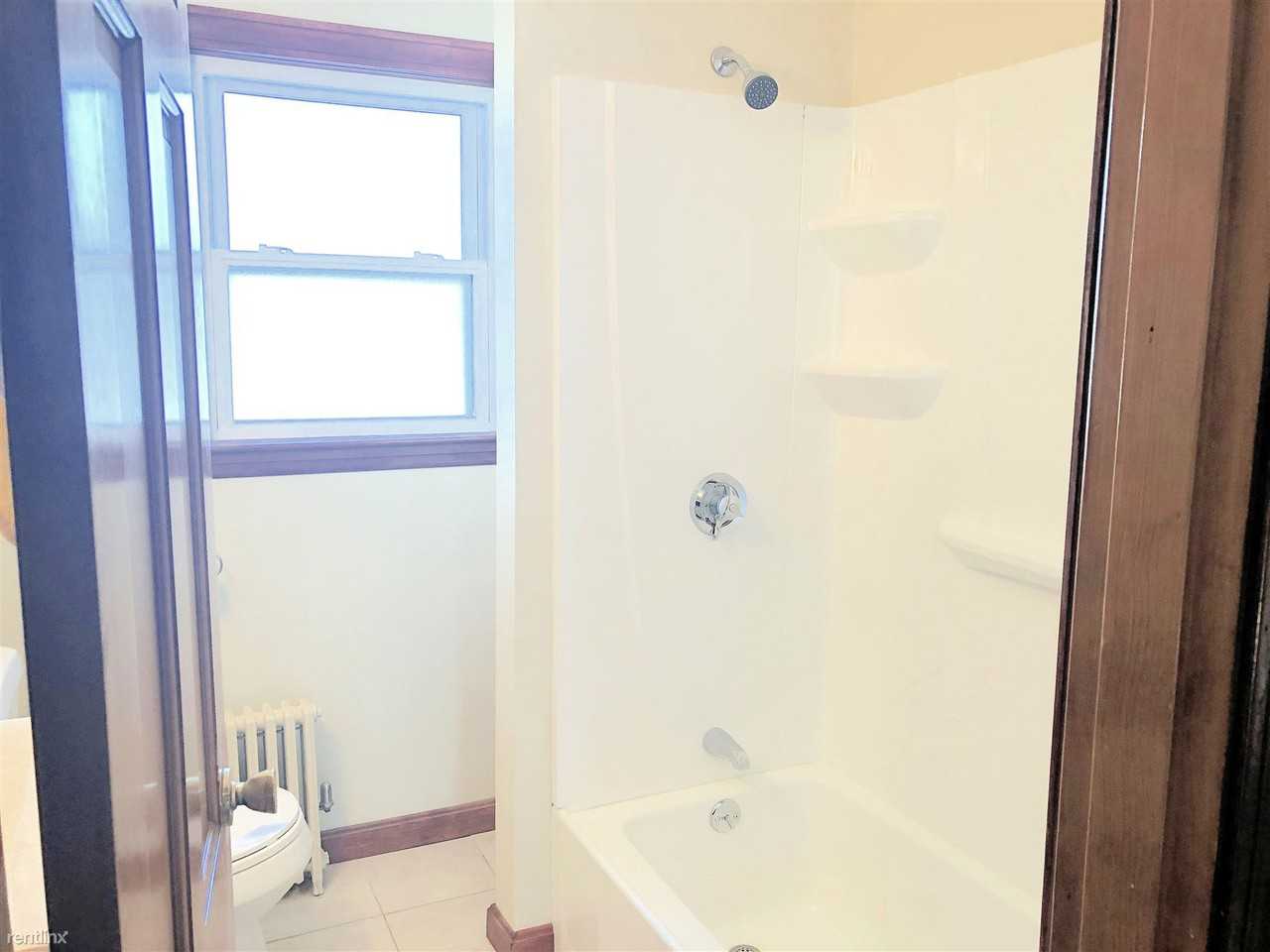 891 Granite St - Photo 3 of 7