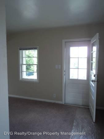 2011-1/2 S 8th St #1908 - Photo 3 of 8