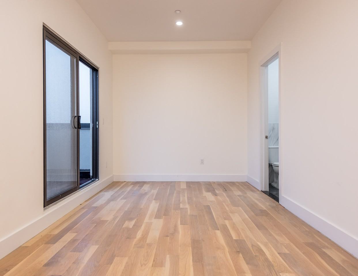 396 Cornelia Street #13QK