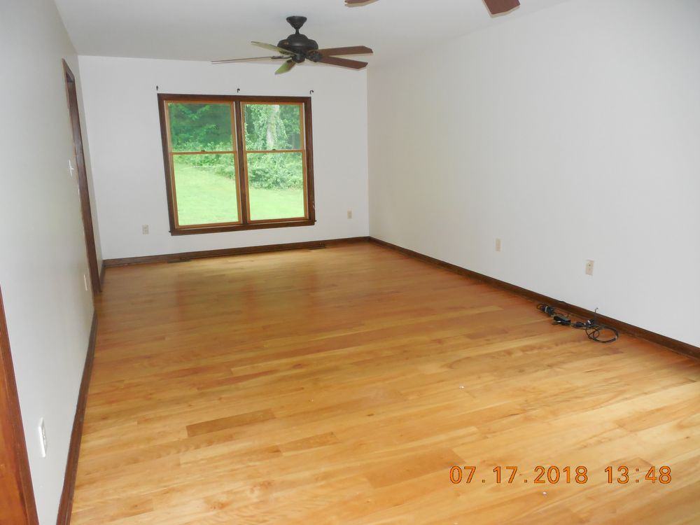 11374 Sassafras Rdg - Photo 3 of 22