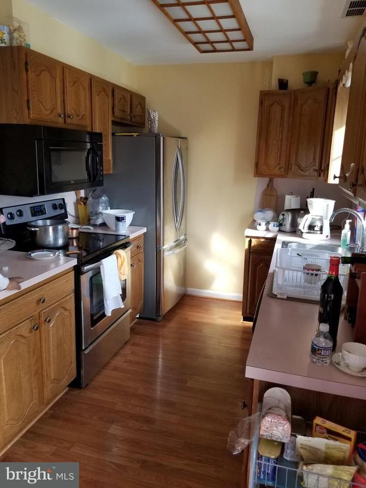 17 Provincial Pkwy - Photo 3 of 10