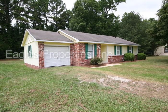 104 Darrel Rd - Photo 2 of 16