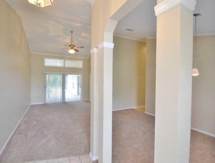 5613 Piney Ln Dr - Photo 2 of 14