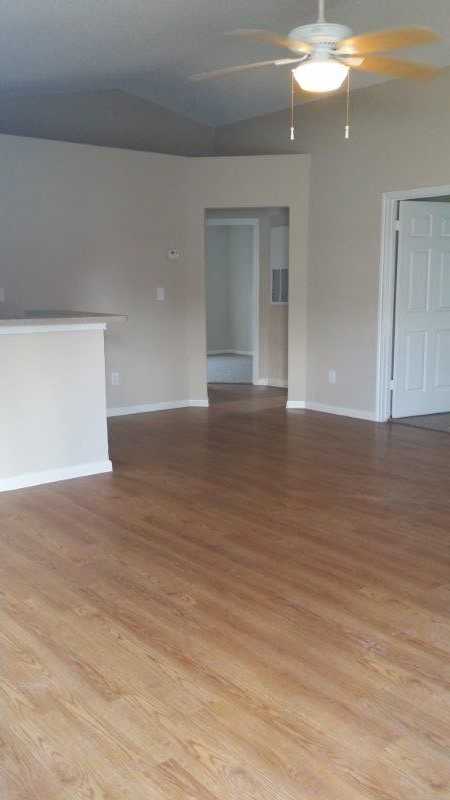 3130 Boynton Dr - Photo 2 of 10