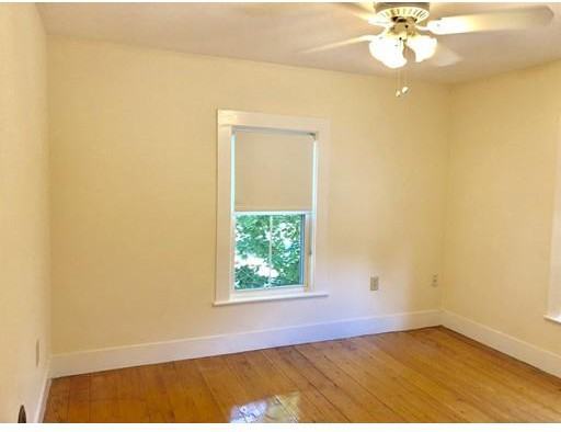 48 Swanton St #1r - Photo 3 of 11