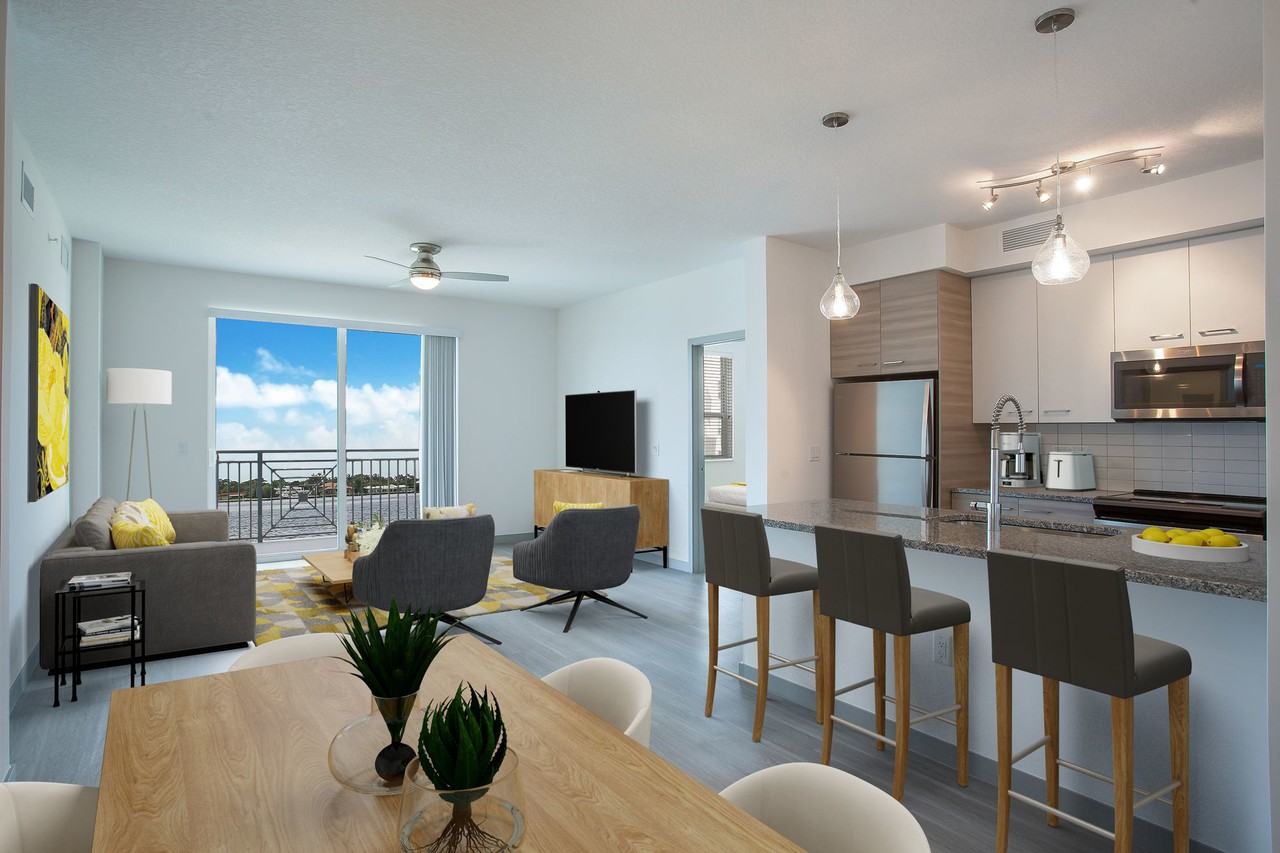 Aubrey at Seaside - Photo 5 of 40