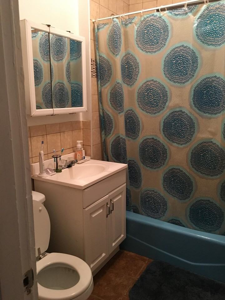 Brackett - Photo 2 of 4