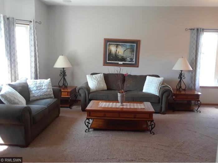 225 Sibley Cir #H - Photo 3 of 18