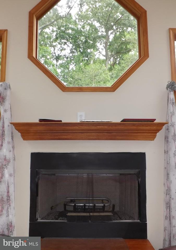 2754 Sprague Dr - Photo 2 of 18