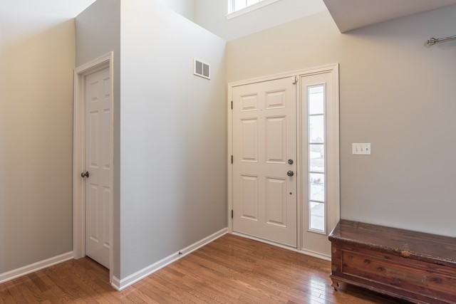 201 Alexis St - Photo 3 of 20