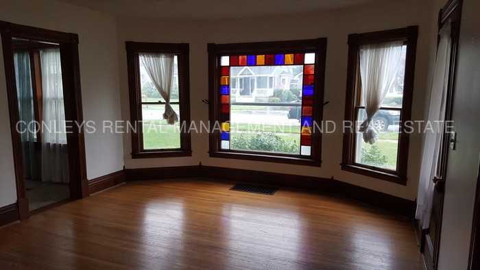 163 N Main St - Photo 2 of 26