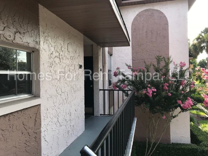 811 Russell Ln #309 - Photo 2 of 28
