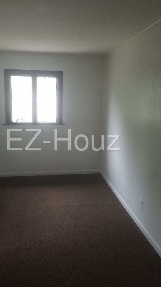 19 Wood Ave - Photo 3 of 20