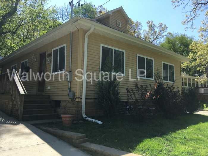 438 Upper Horseshoe Dr - Photo 2 of 19