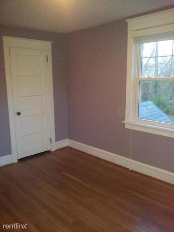 31 W Circular Ave - Photo 3 of 9