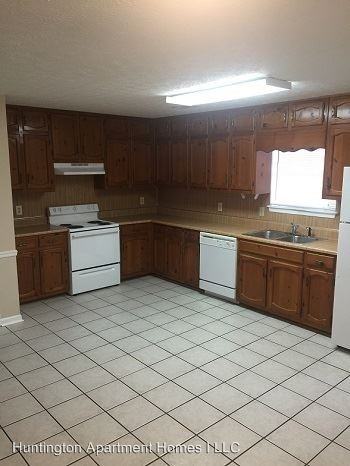 624,626,628 Cedar Street - Photo 2 of 7