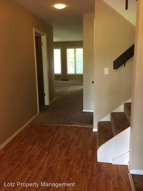 Rye CT - Photo 3 of 20