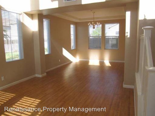 1298 Babcock Ct - Photo 3 of 44