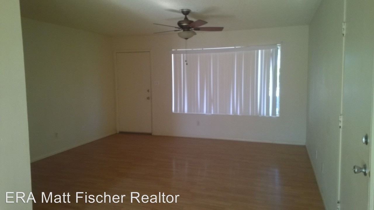 2429 S 17th Ave - Photo 2 of 8