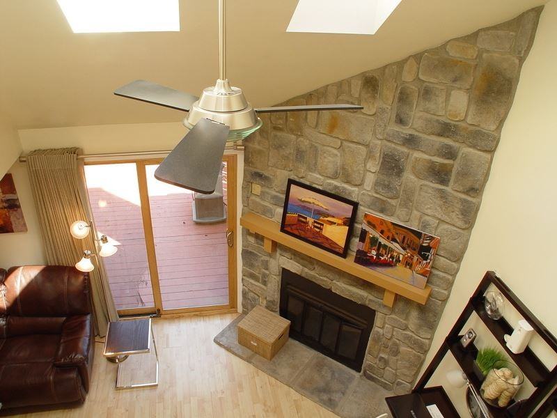 6 Plum Ct - Photo 2 of 25