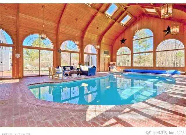 44 Long Hill Dr - Photo 3 of 40