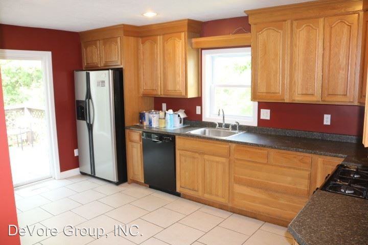 25967 Millwood Rd - Photo 3 of 16