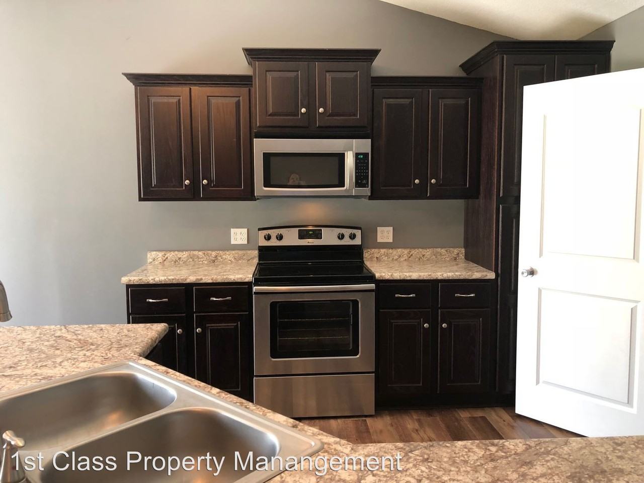 109 Lyla Lane - Photo 2 of 9