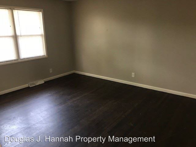 7718 NE 51st St - Photo 2 of 11