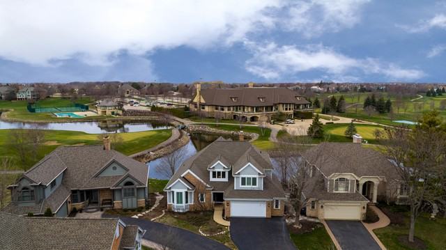 8 Augusta Ct - Photo 3 of 37