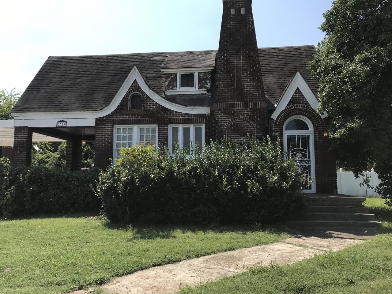 2519 W Okmulgee St - Photo 2 of 14