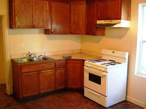 2206 N 4th St - Photo 2 of 6