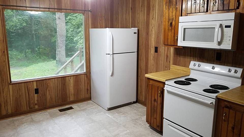 2896 McMahan Sawmill Rd - Photo 3 of 12