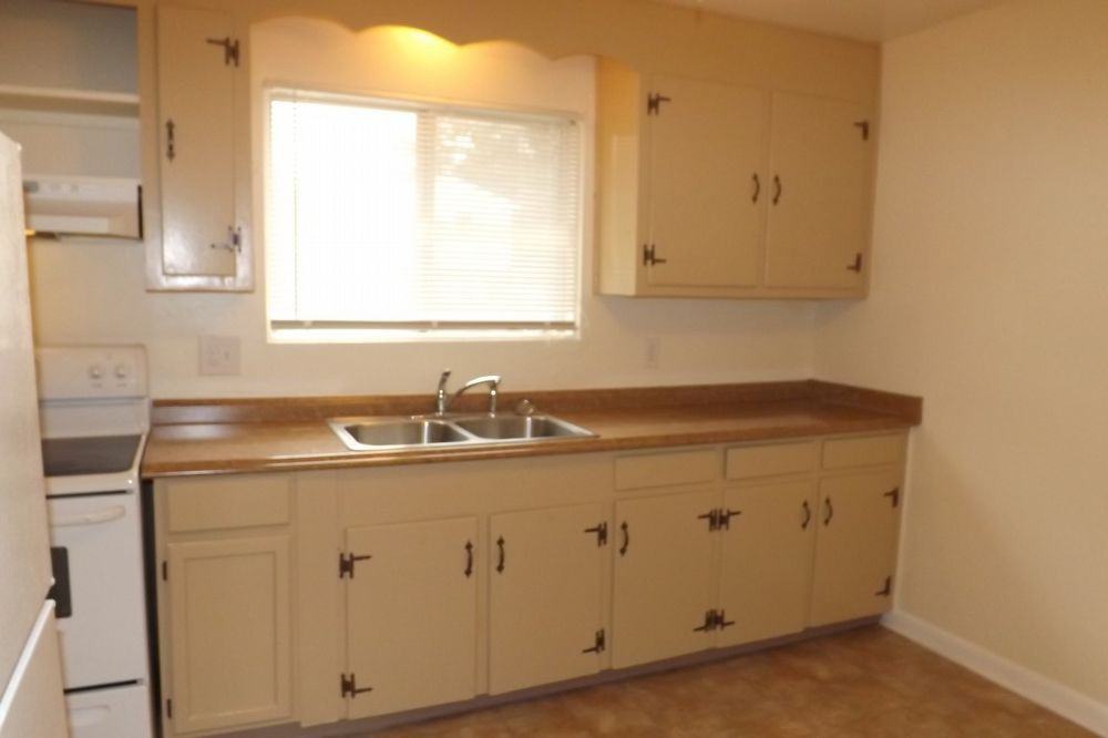 4926 Atterbury St - Photo 3 of 9