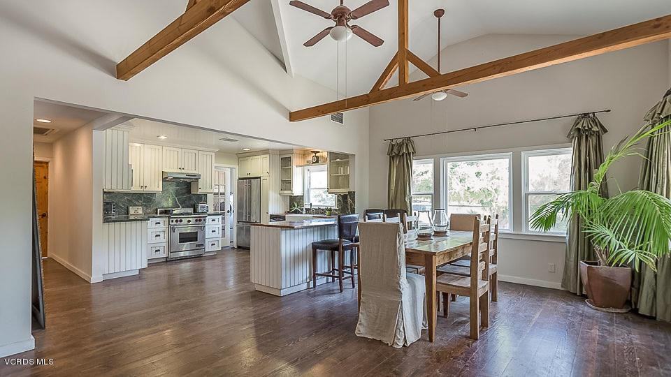 6128 Chesebro Rd - Photo 2 of 45