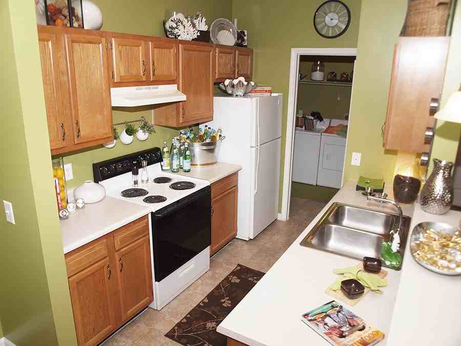 Waterford Place - Photo 3 of 29