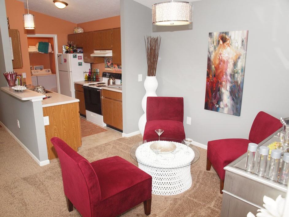 7411 Clubhouse Drive - Photo 3 of 15